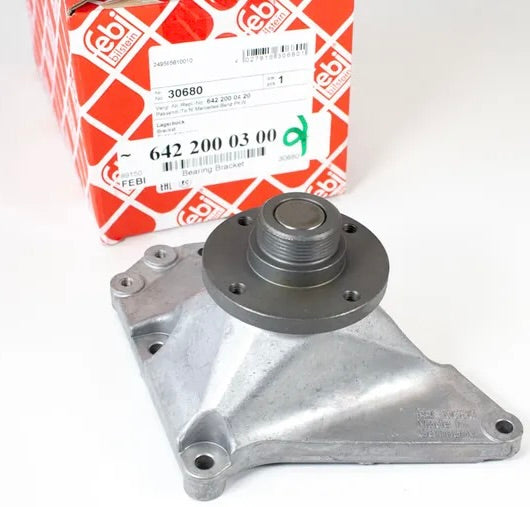 6422000300 - BEARING BRACKET