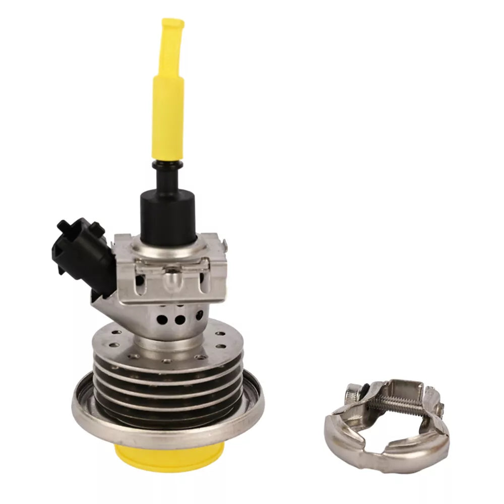 Mercedes Sprinter DEF Injector Nozzle – OEM Replacement (2013–2018) | #0004901013