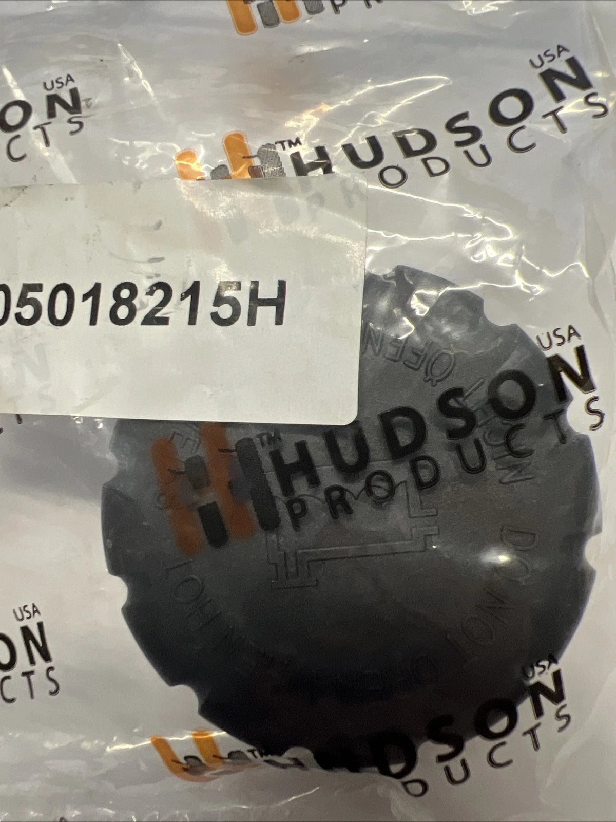 Mercedes Sprinter Coolant Expansion Tank Cap – Hudson | Screw-On Type | #0005018215 (NCV3 & VS30)
