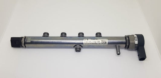 6540700195OE - DIESEL FUEL DISTRIBUTOR